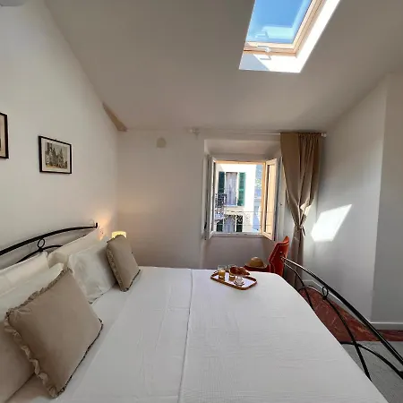 La Finestra Sul Molo - By Myhomeincomo Hébergement de vacances Torno