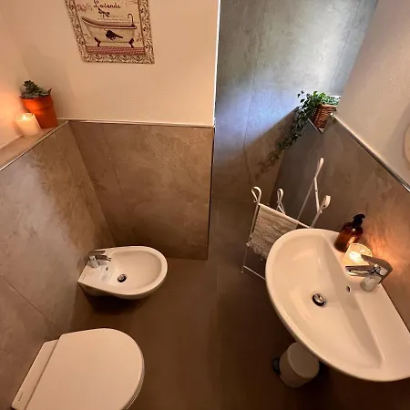 Hébergement de vacances La Finestra Sul Molo - By Myhomeincomo *