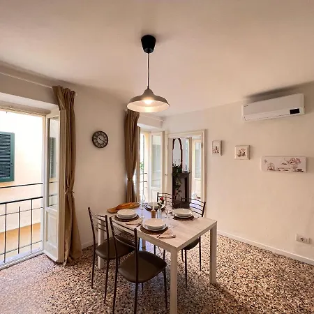 Hébergement de vacances La Finestra Sul Molo - By Myhomeincomo Torno